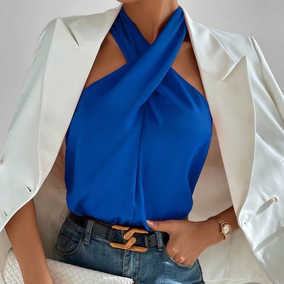 Luxe Satin Halter Tank Top - Picture 6 of 7